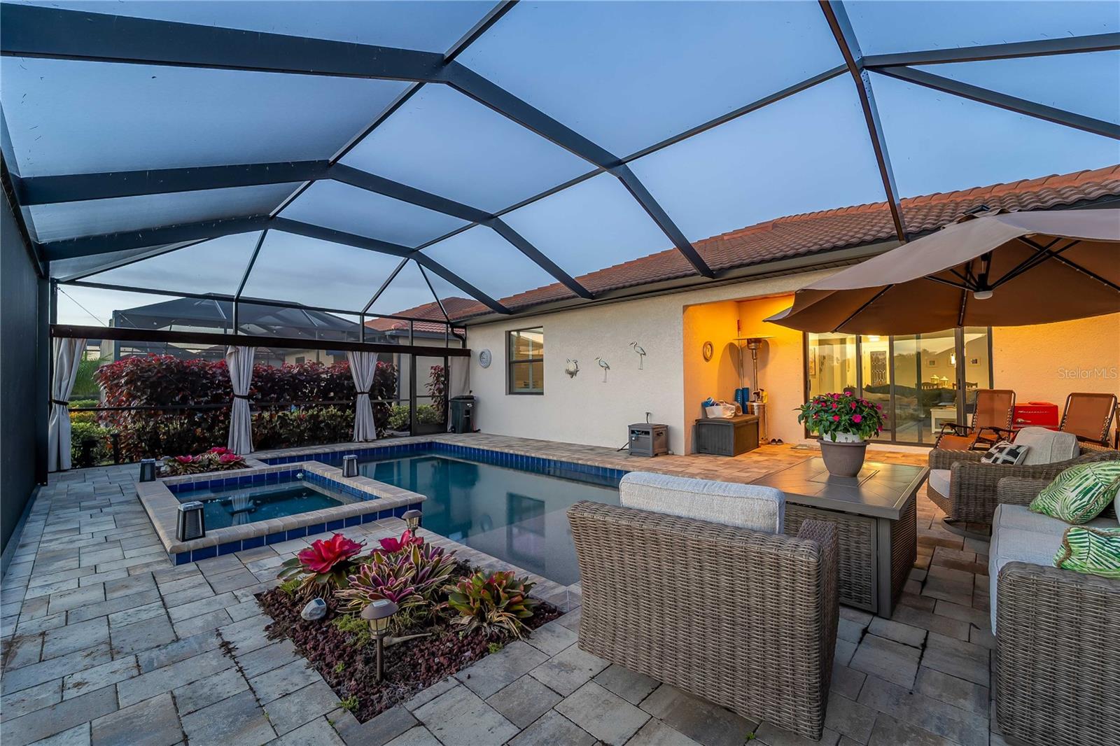 SARASOTA NATIONAL PH 9-B - Residential