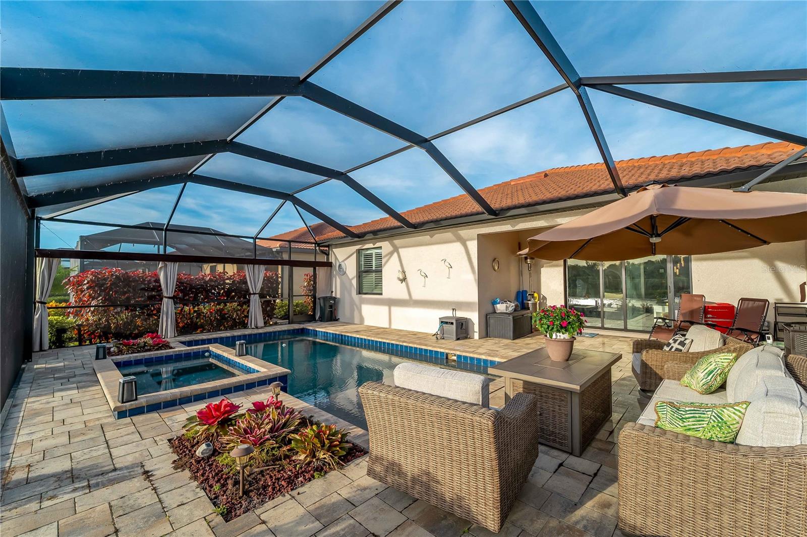 SARASOTA NATIONAL PH 9-B - Residential