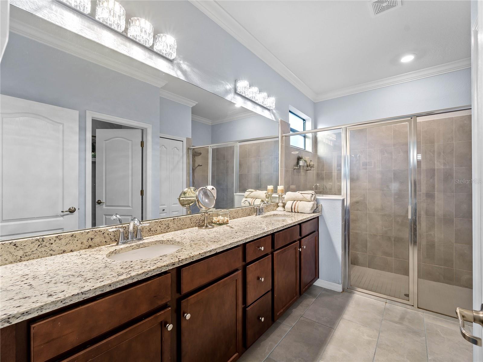 SARASOTA NATIONAL PH 9-B - Residential