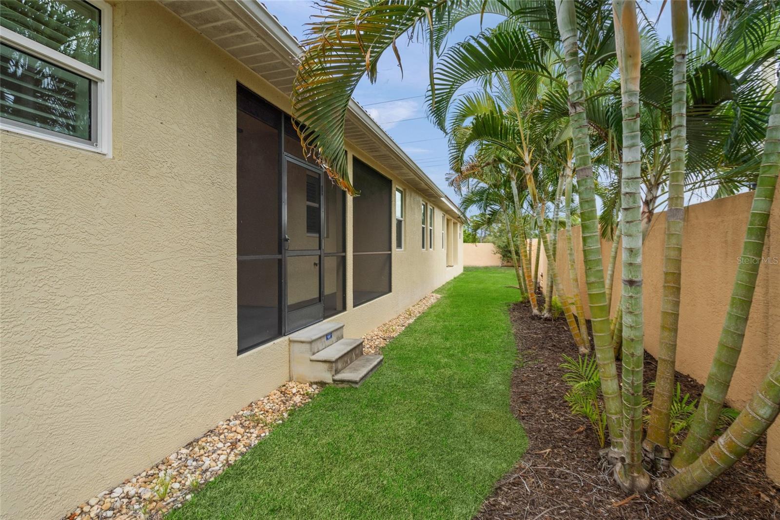SORRENTO PLACE 1 - Residential