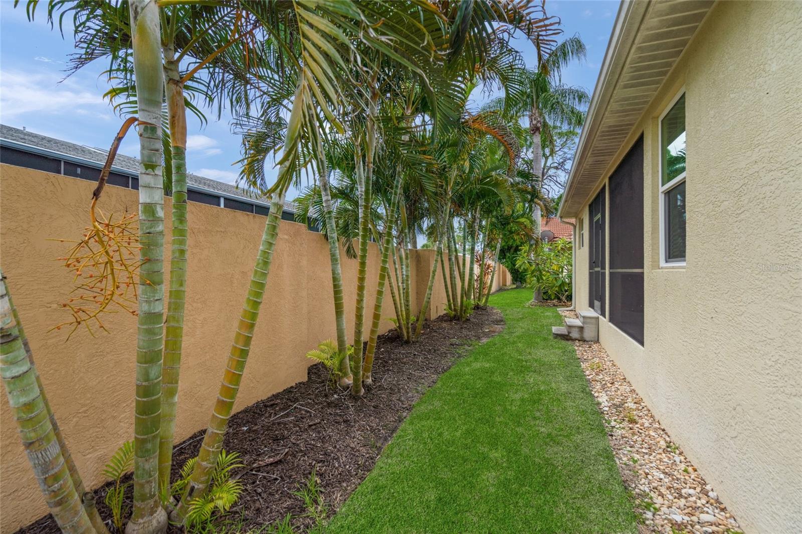 SORRENTO PLACE 1 - Residential