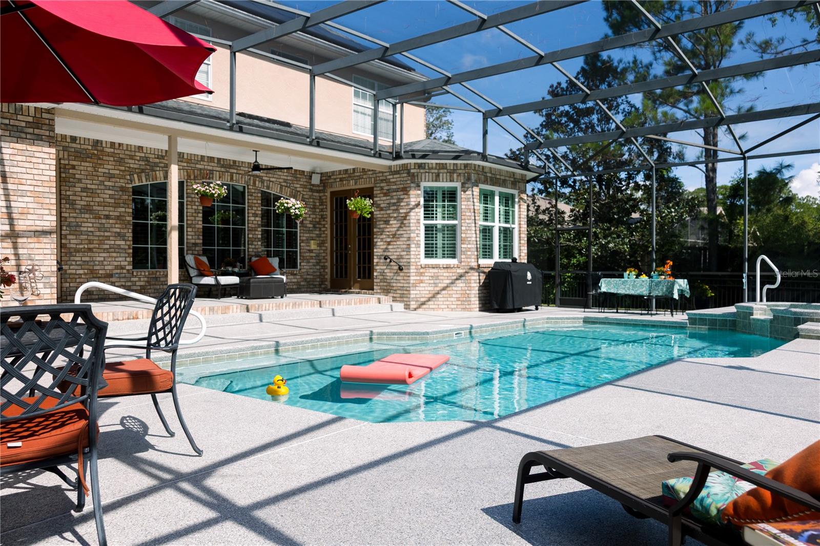 NEW ENGLAND VILLAGE - Residential