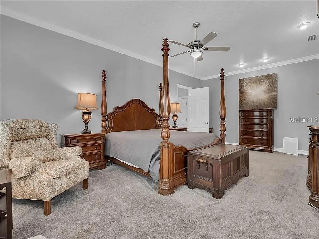 NEW ENGLAND VILLAGE - Residential