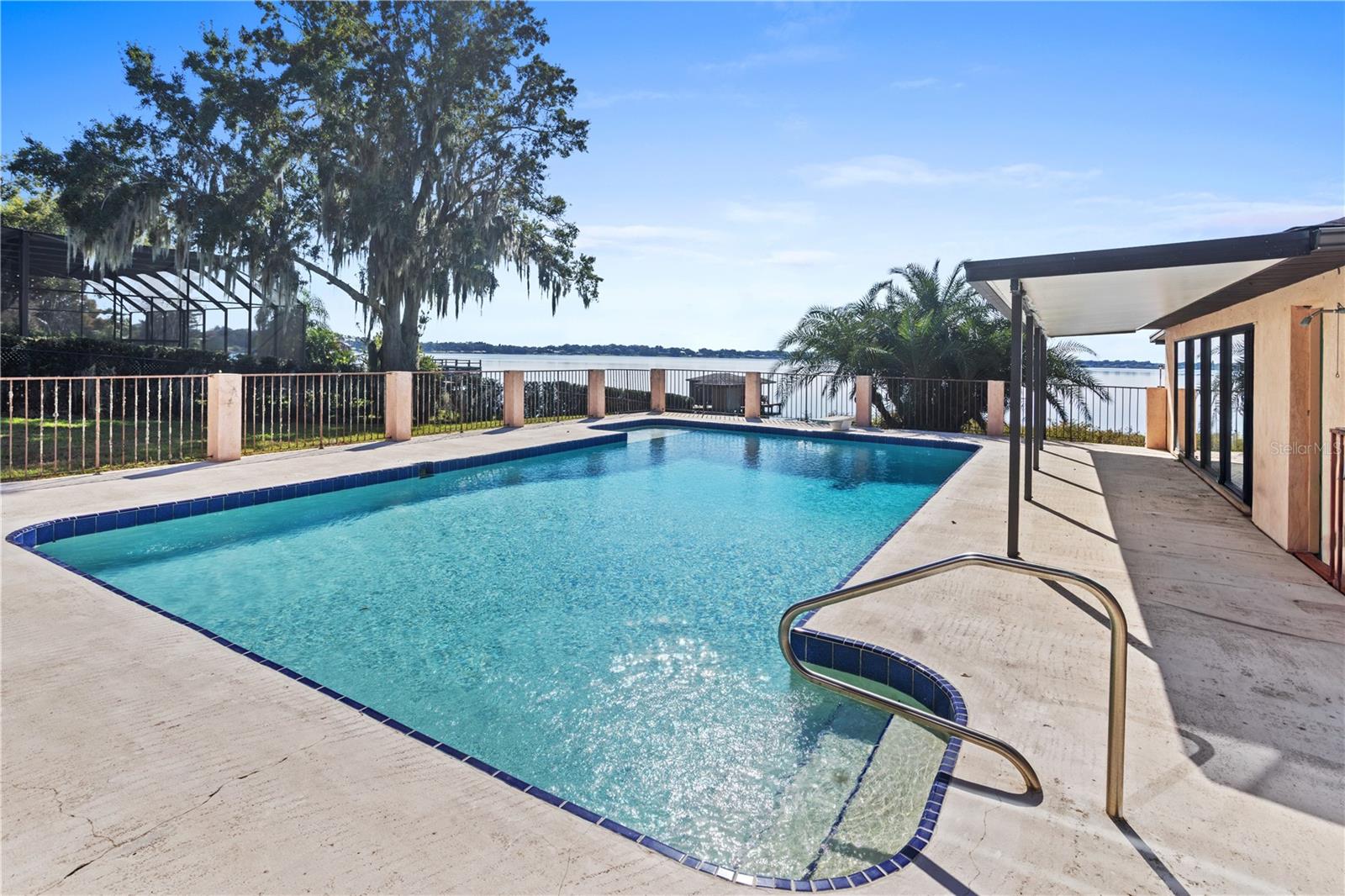 NOT IN SUBDIVISION - Residential