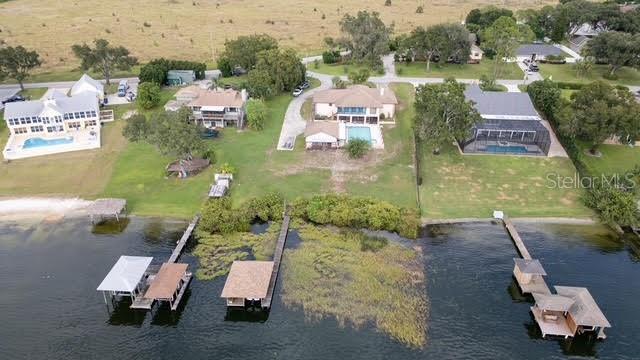 510 HILLSIDE DRIVE