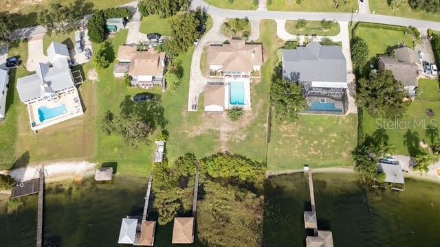 510 HILLSIDE DRIVE