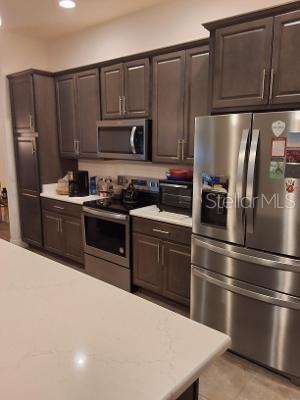 ENCLAVE/LAKESIDE LNDGS - Residential