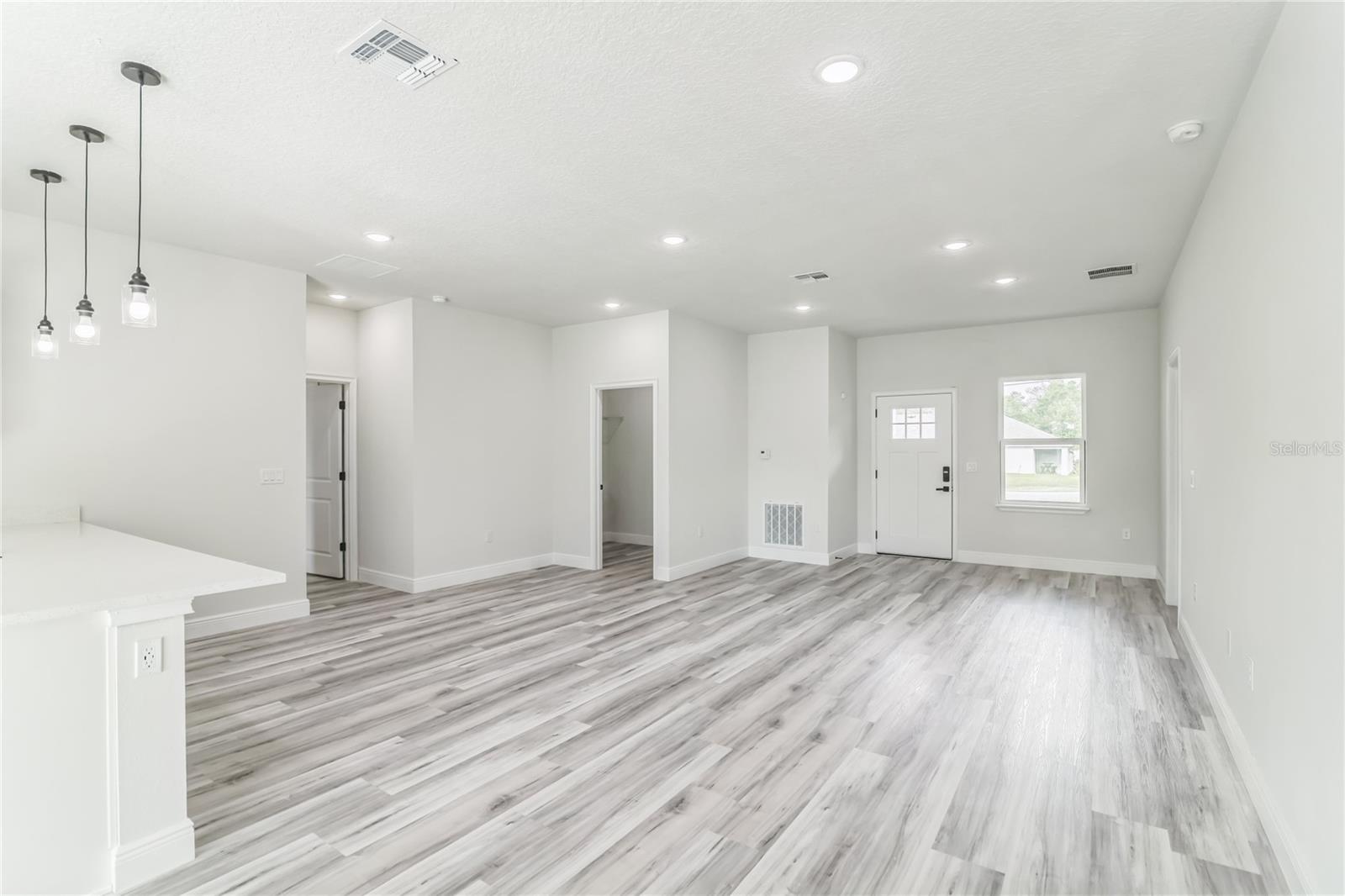 MARION OAKS UN 11 - Residential
