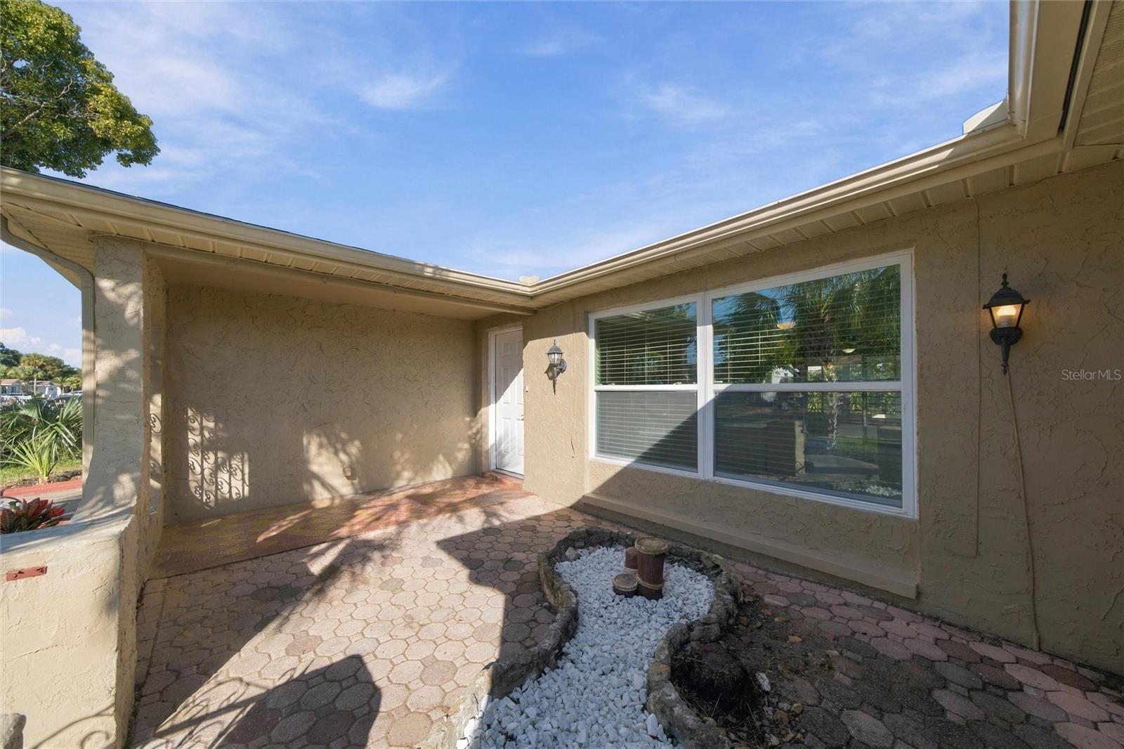 7401 OAK CREST DRIVE