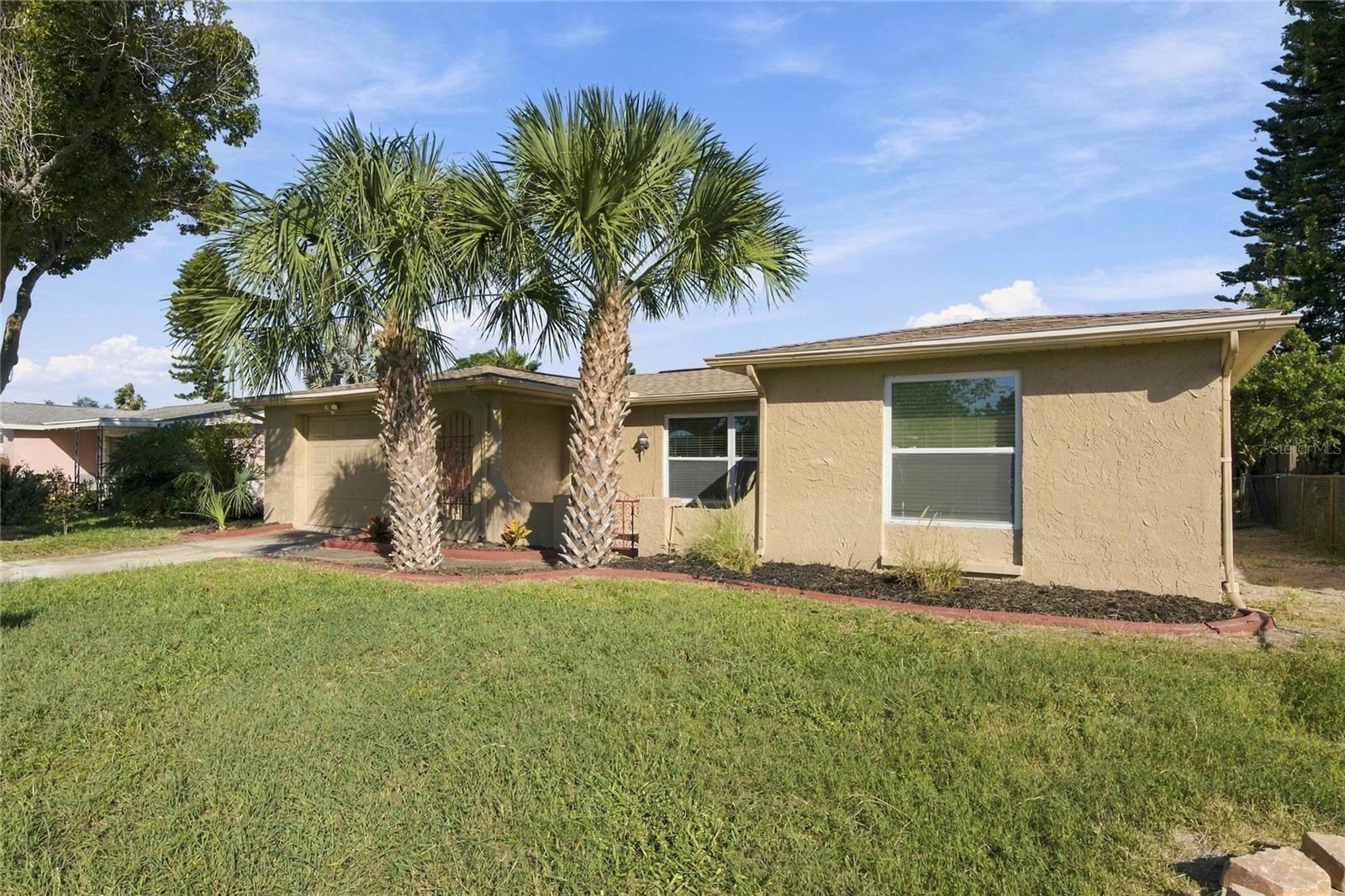 7401 OAK CREST DRIVE