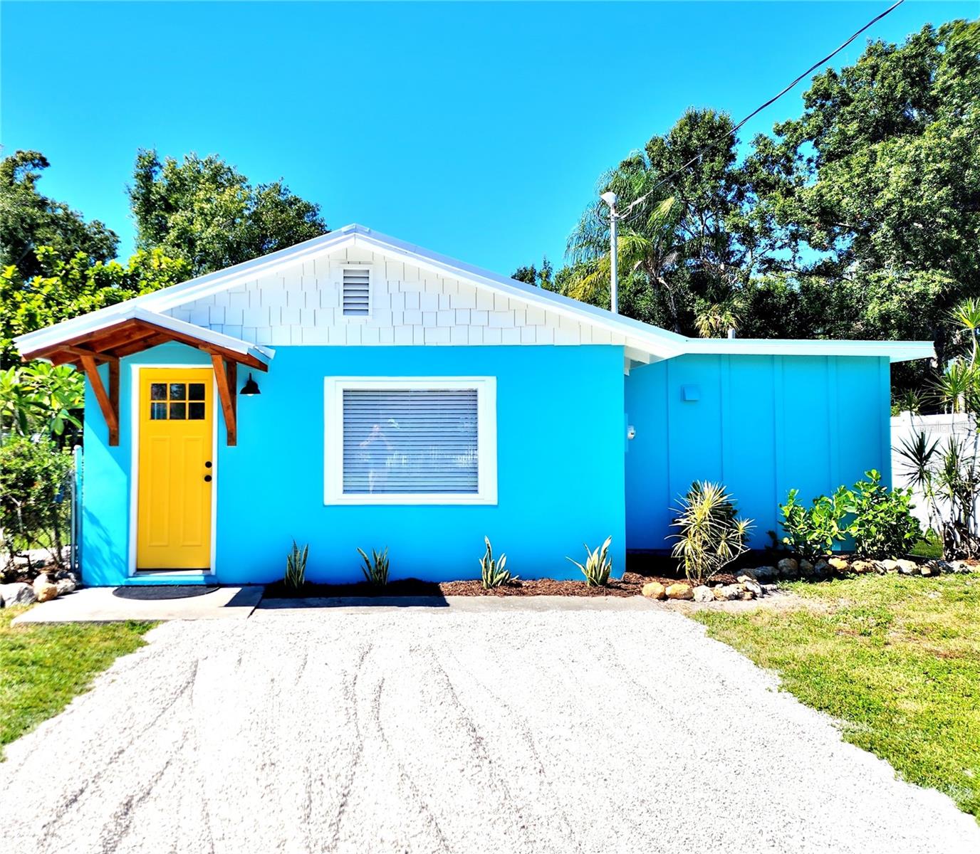 EDGEMERE - Residential