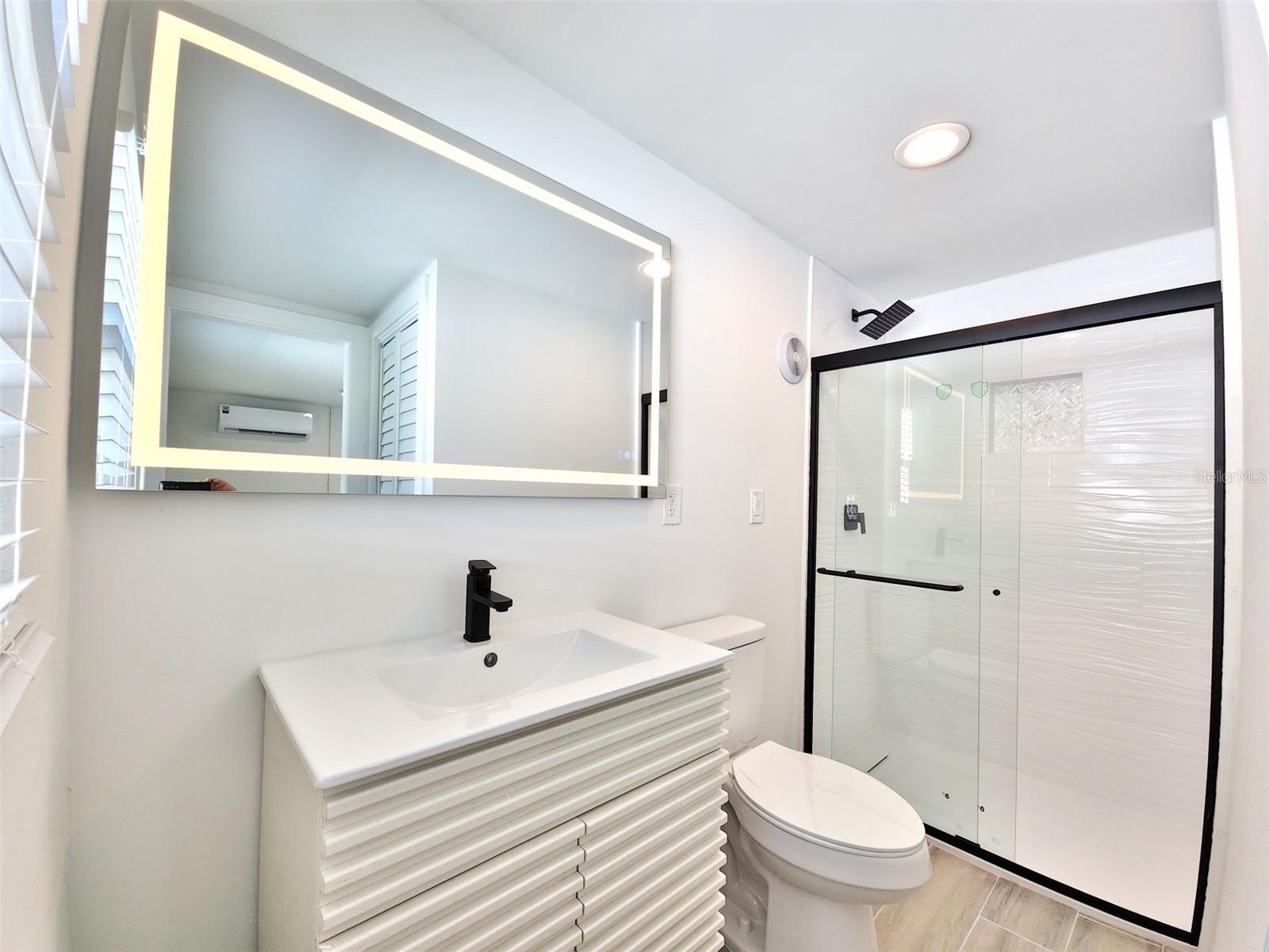 EDGEMERE - Residential