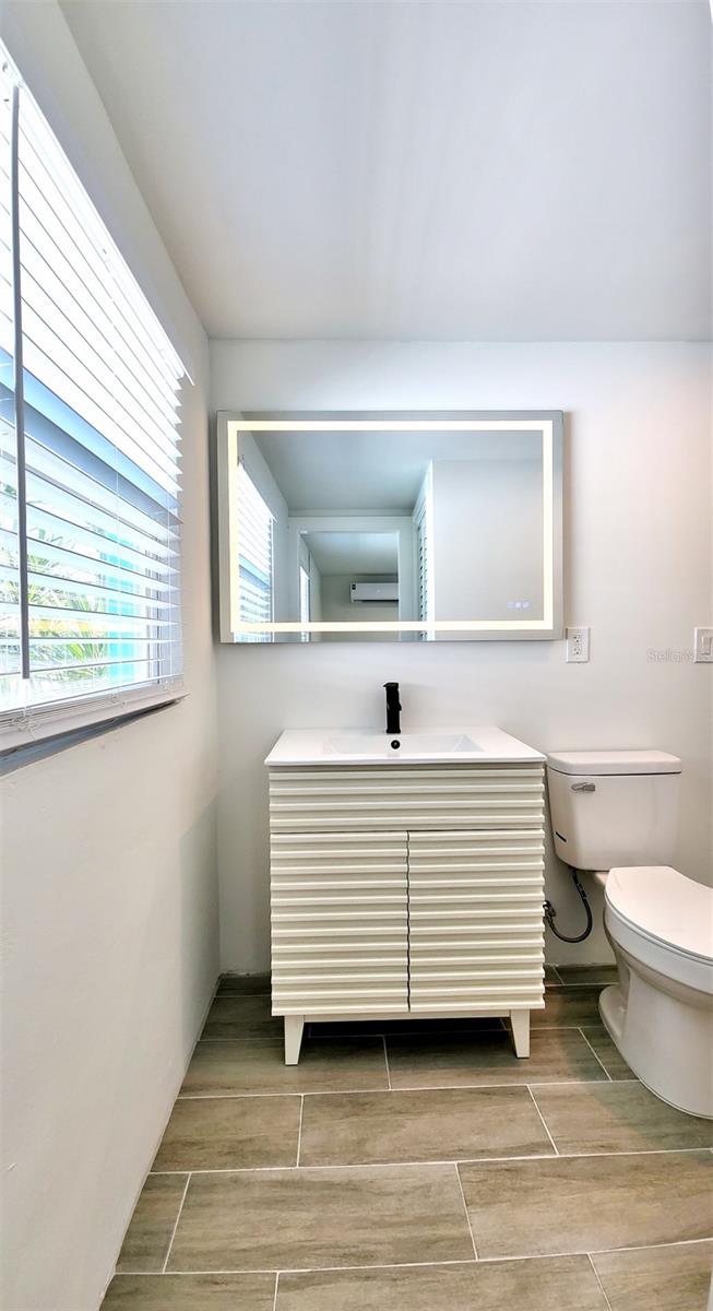 EDGEMERE - Residential