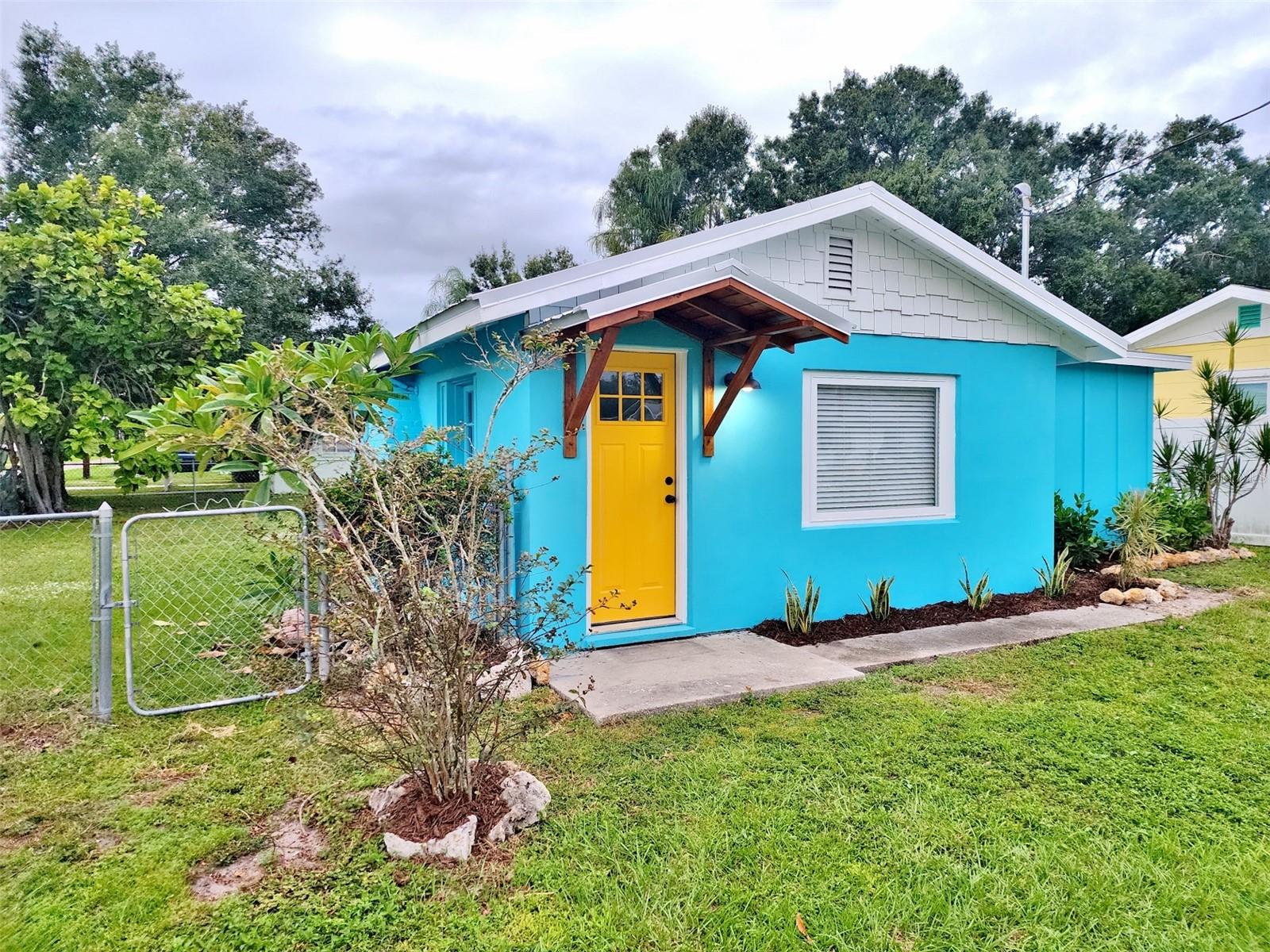 322 34TH STREET W