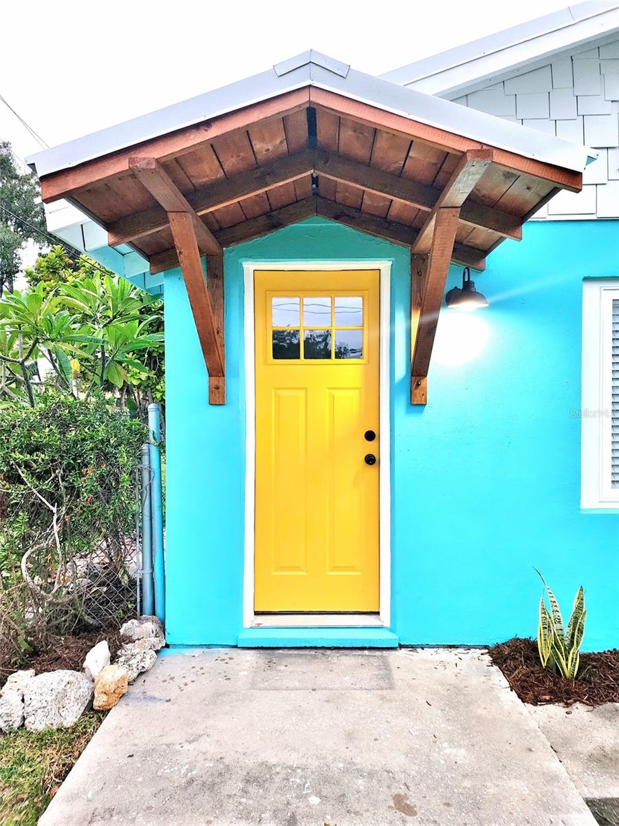 322 34TH STREET W