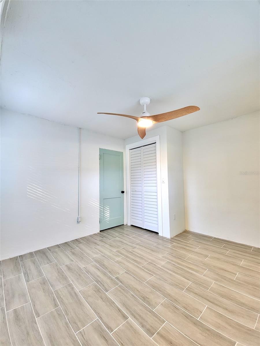 EDGEMERE - Residential