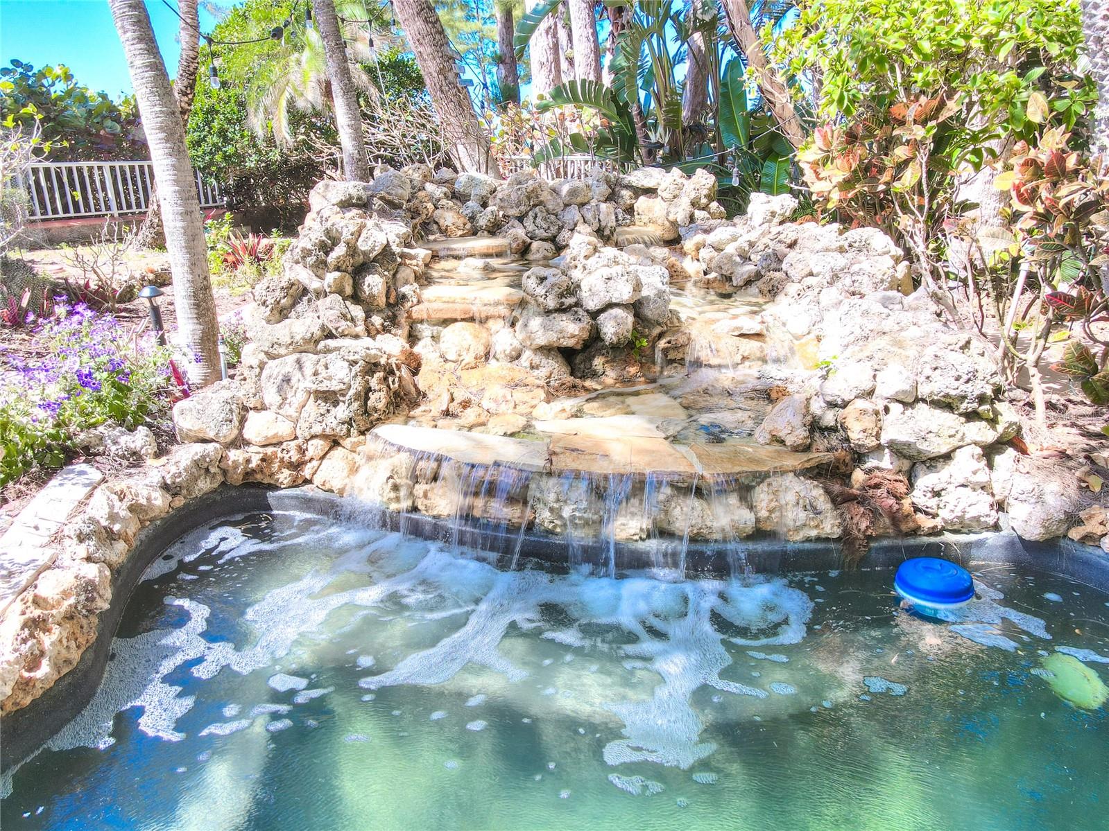 INDIAN ROCK SOUTH SHORE - Residential