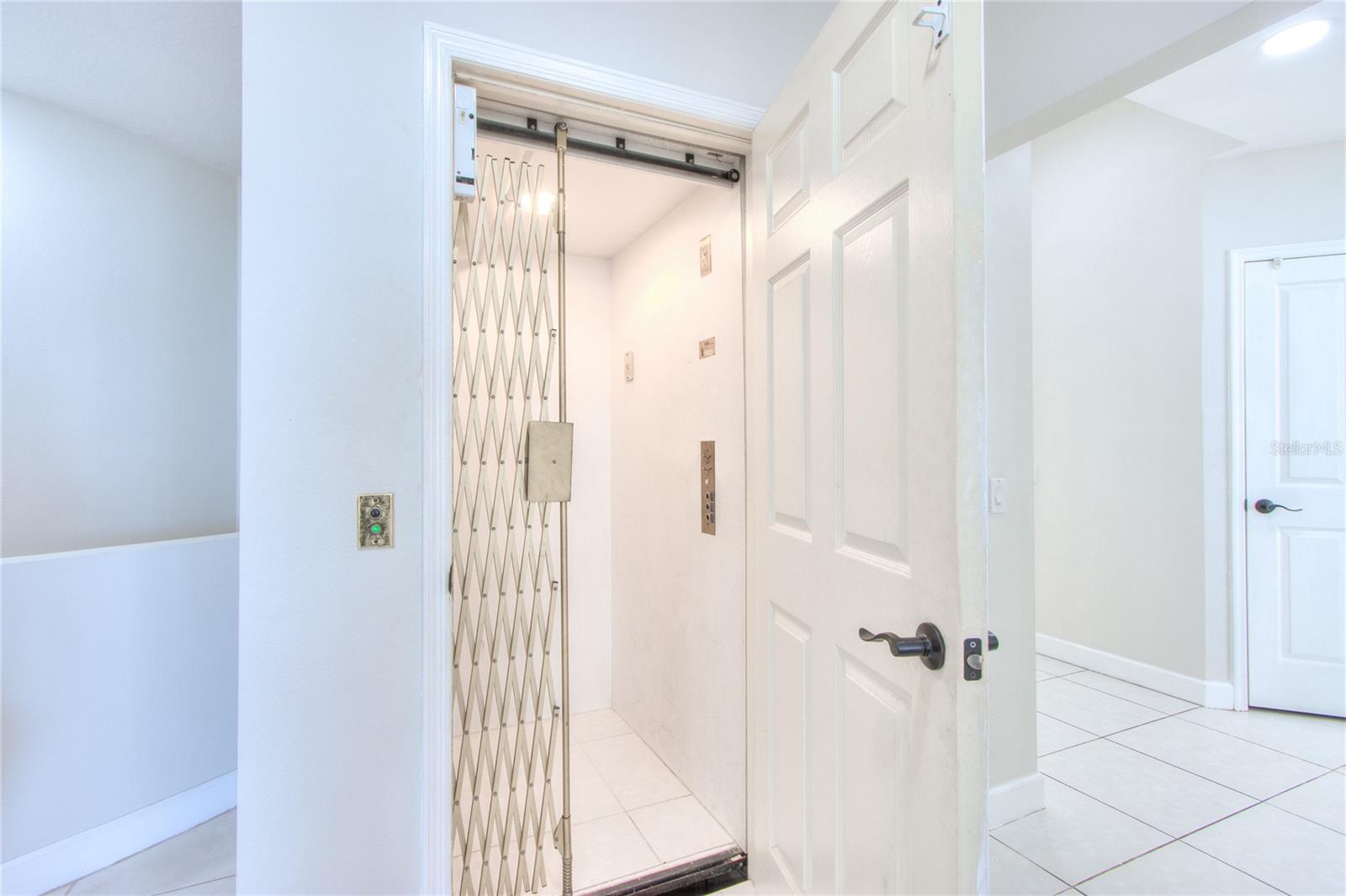 INDIAN ROCK SOUTH SHORE - Residential