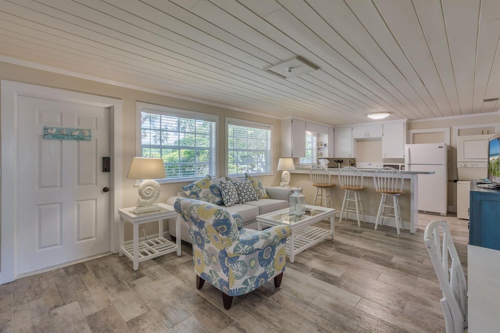 INDIAN ROCK SOUTH SHORE - Residential