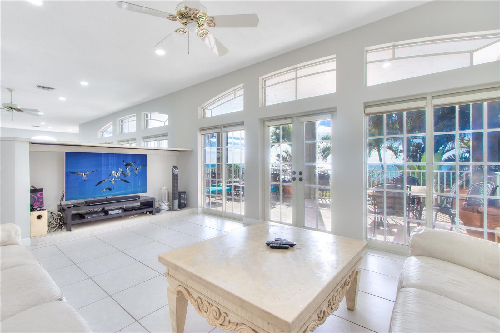 INDIAN ROCK SOUTH SHORE - Residential