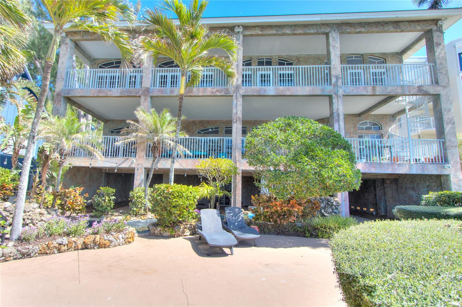 INDIAN ROCK SOUTH SHORE - Residential