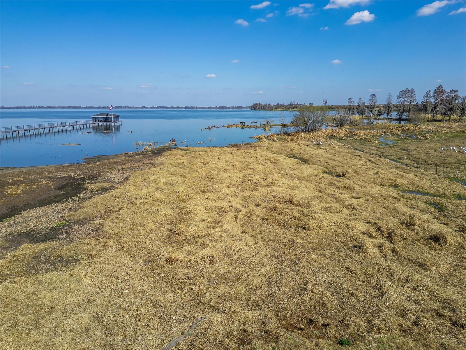 RIVERLAKE - Residential