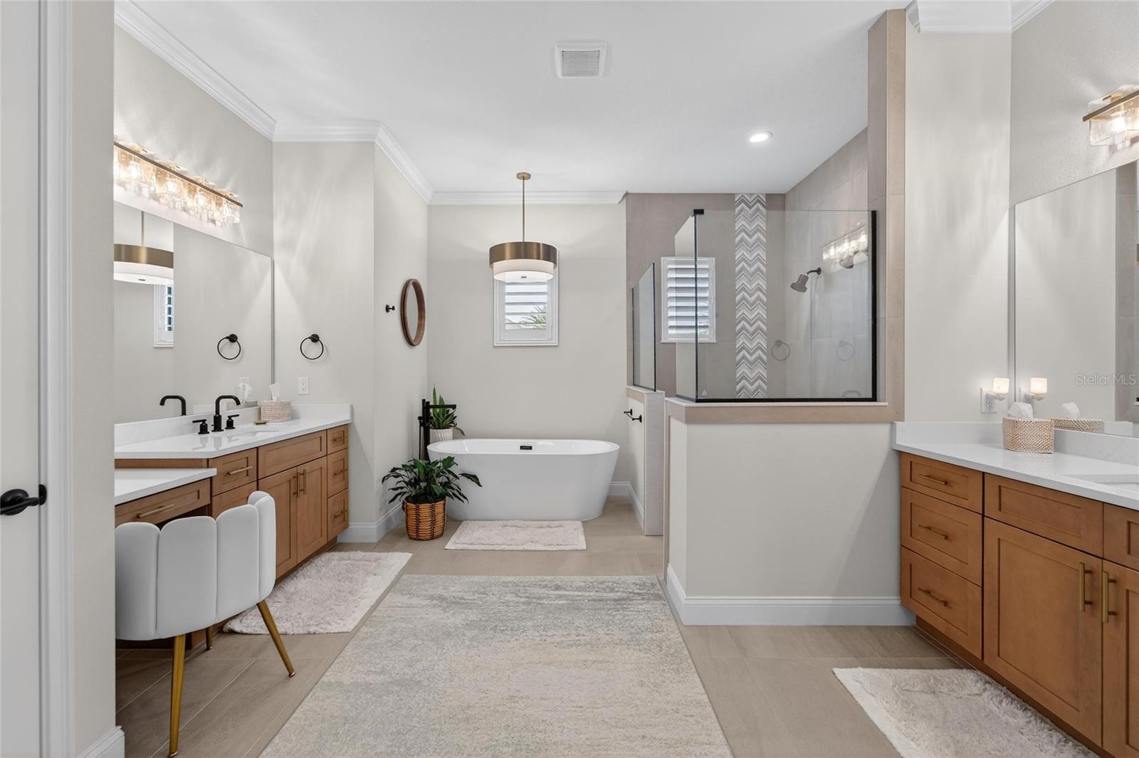 RIVERLAKE - Residential