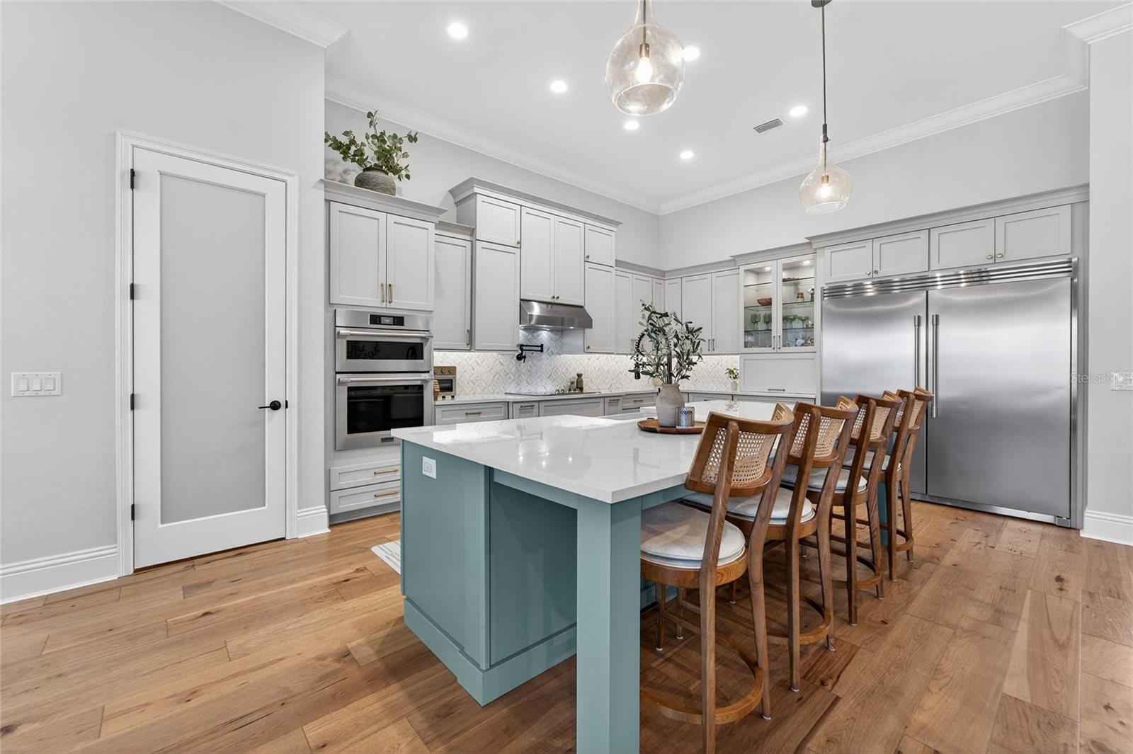 RIVERLAKE - Residential