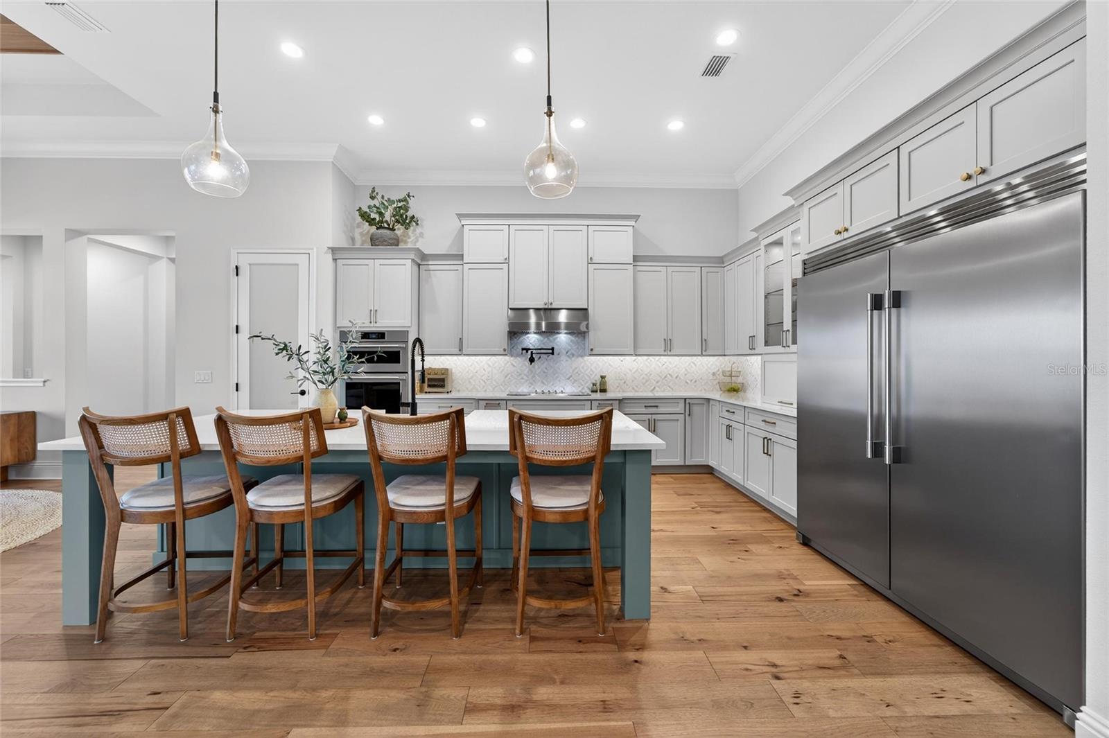 RIVERLAKE - Residential