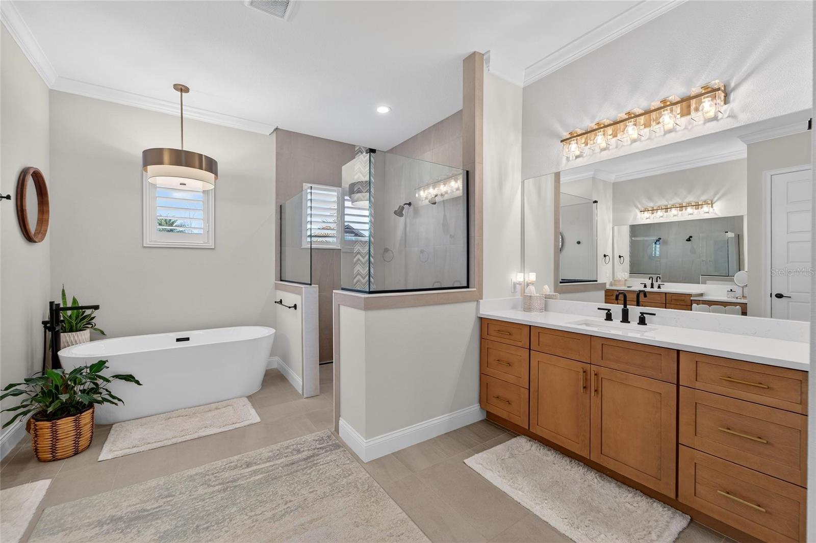 RIVERLAKE - Residential