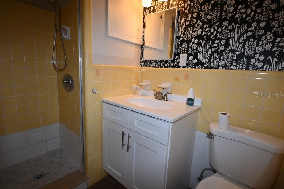 HIGHLAND PARK ADD - Residential Lease