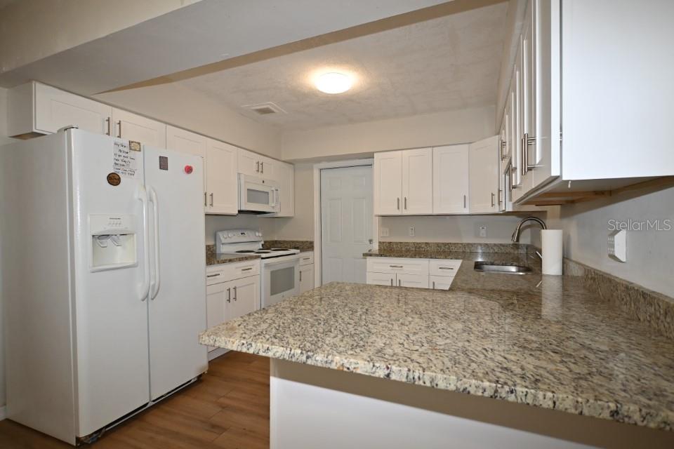 HIGHLAND PARK ADD - Residential Lease