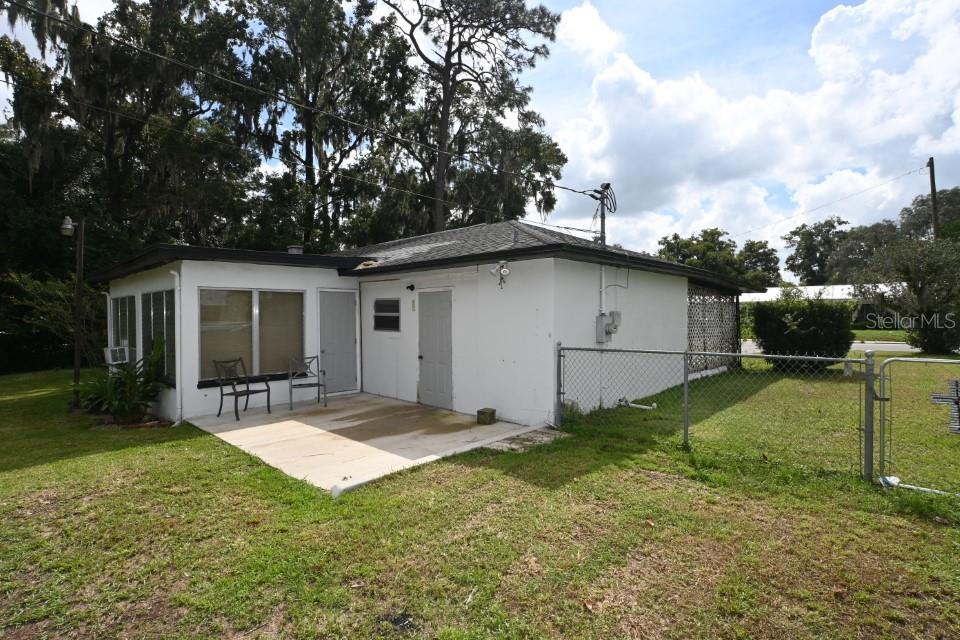 HIGHLAND PARK ADD - Residential Lease