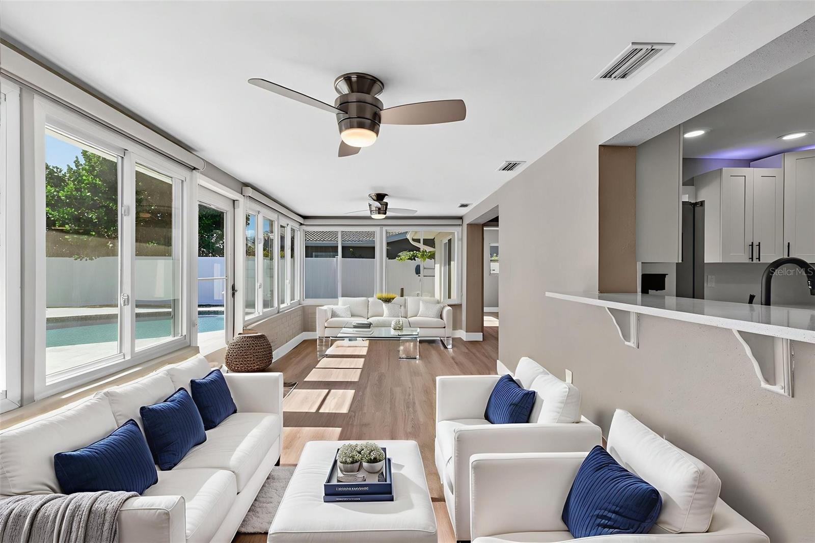 VENETIAN GARDENS - Residential