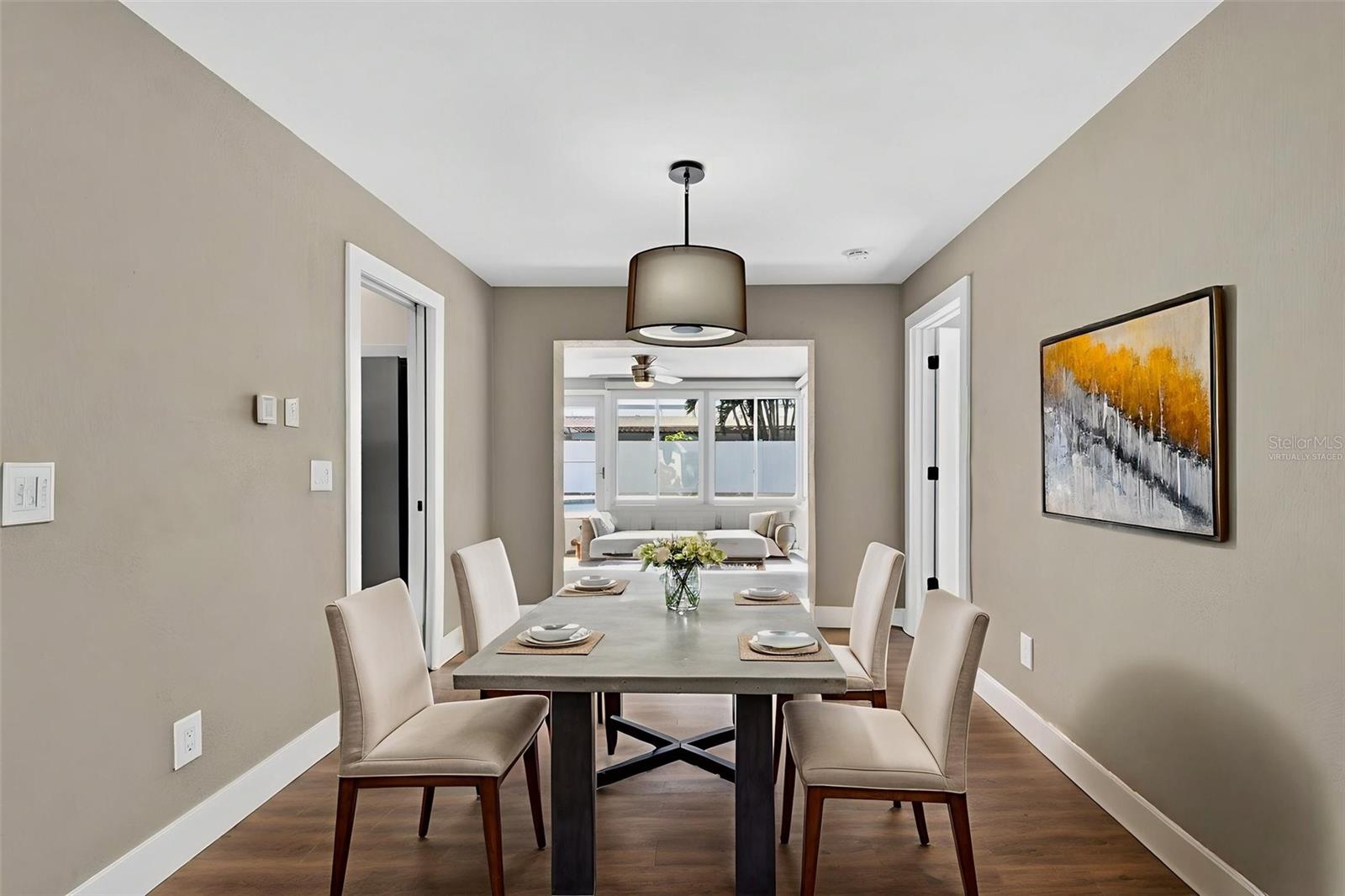 VENETIAN GARDENS - Residential