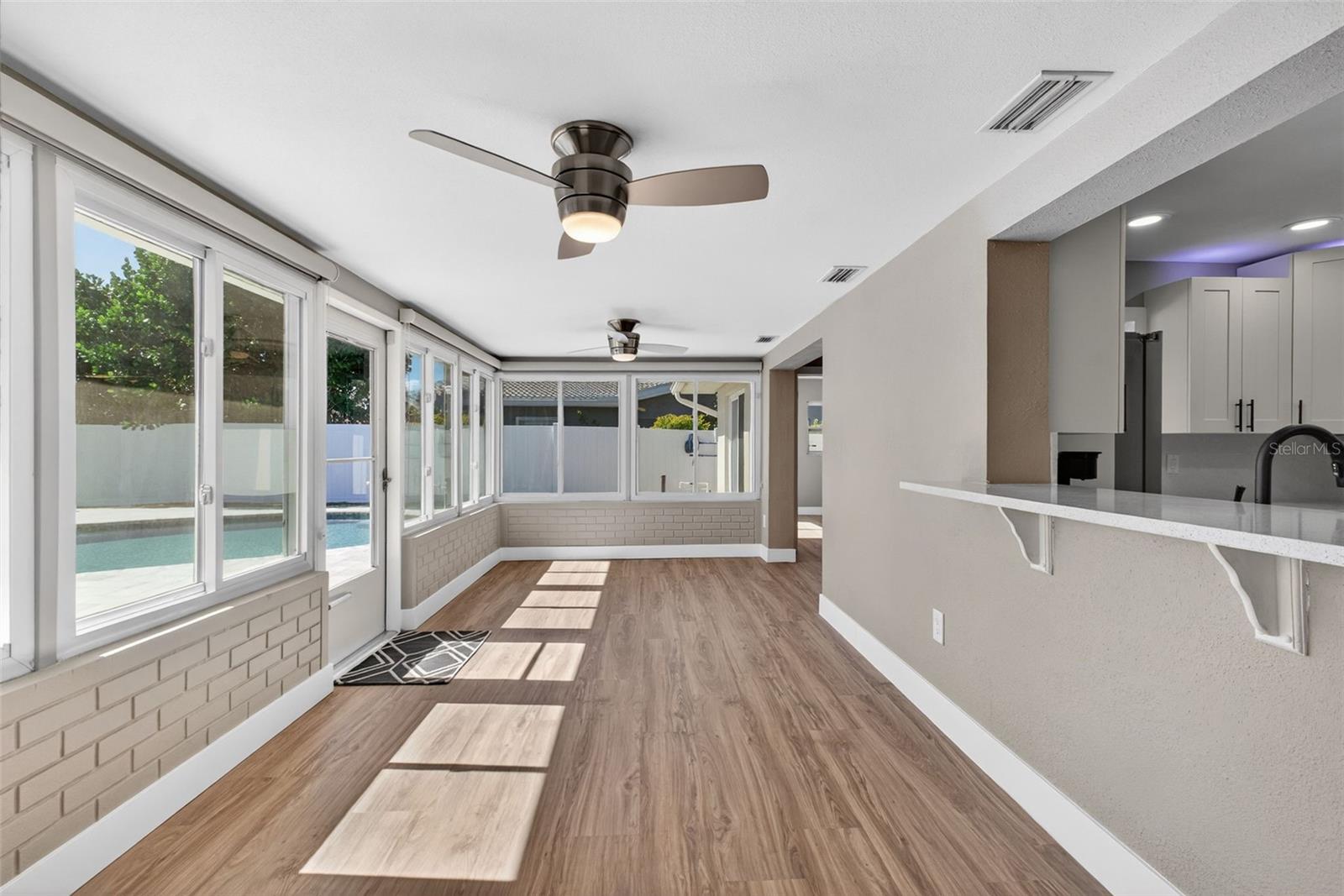 VENETIAN GARDENS - Residential