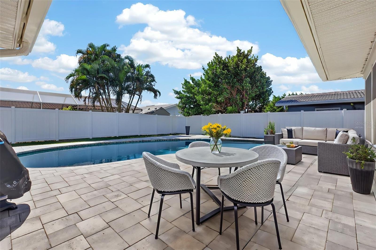 VENETIAN GARDENS - Residential