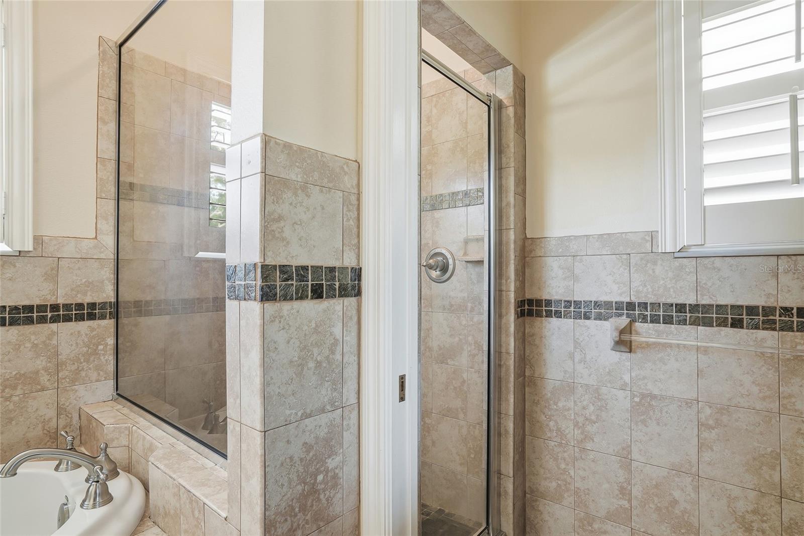 BRANDON COUNTRY ESTATES UNIT N - Residential