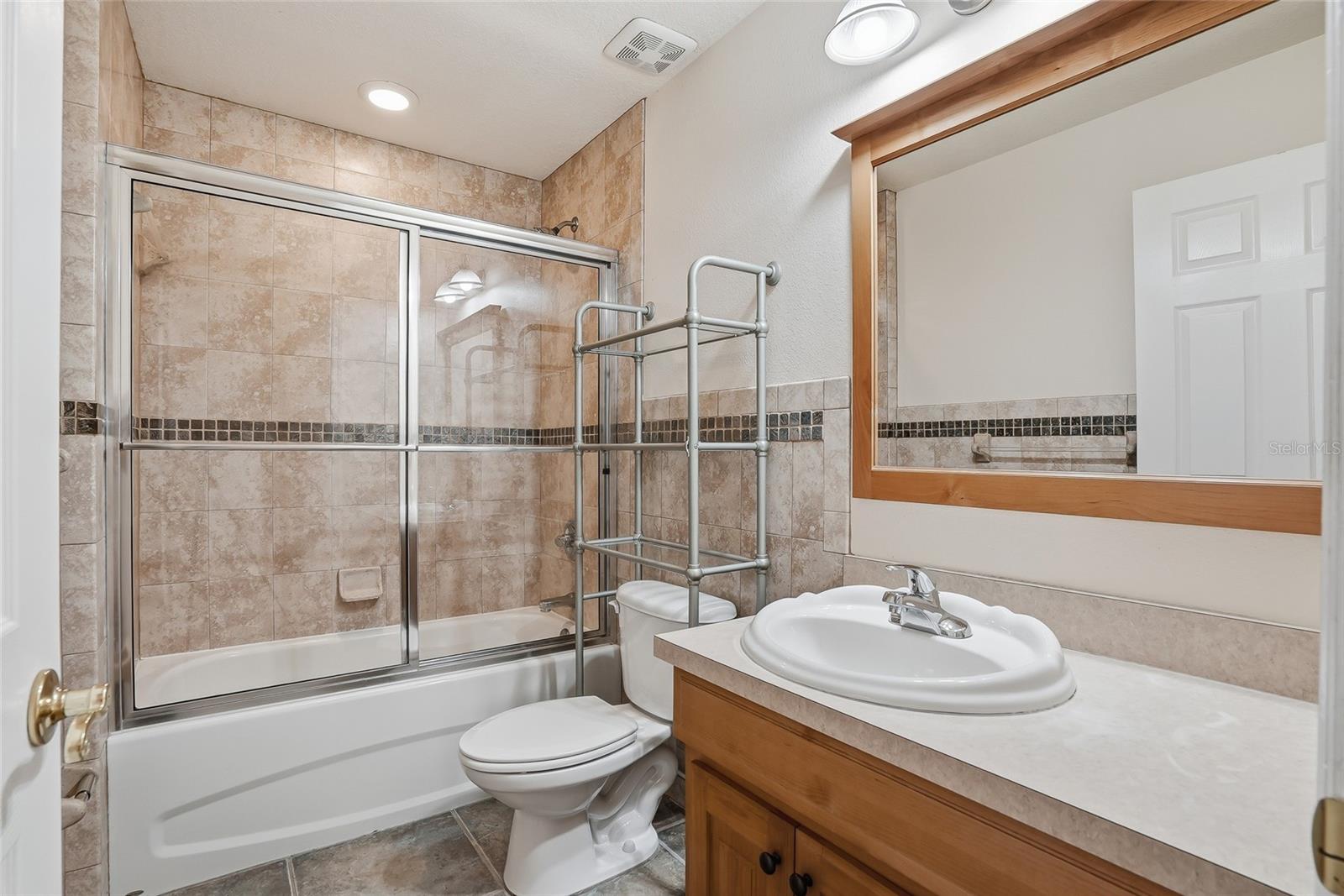 BRANDON COUNTRY ESTATES UNIT N - Residential