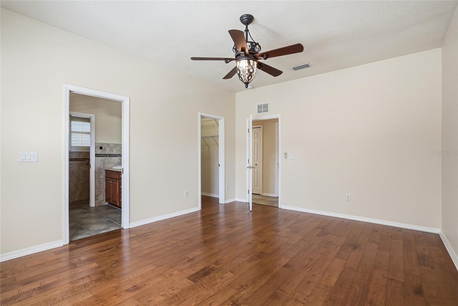 BRANDON COUNTRY ESTATES UNIT N - Residential