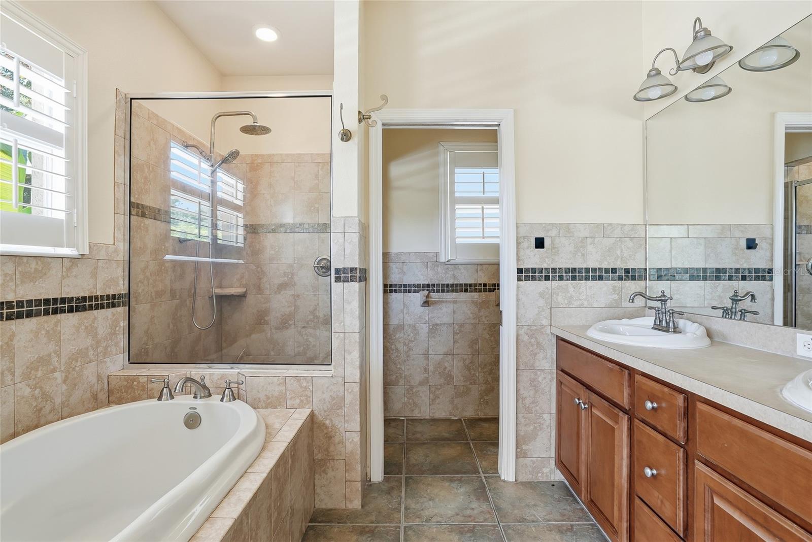 BRANDON COUNTRY ESTATES UNIT N - Residential