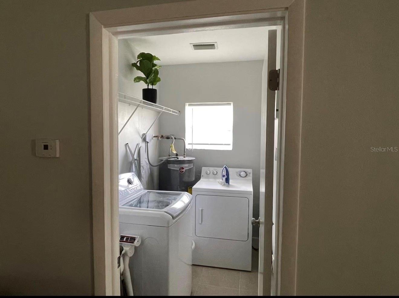 BOOKER PARK - Residential Lease