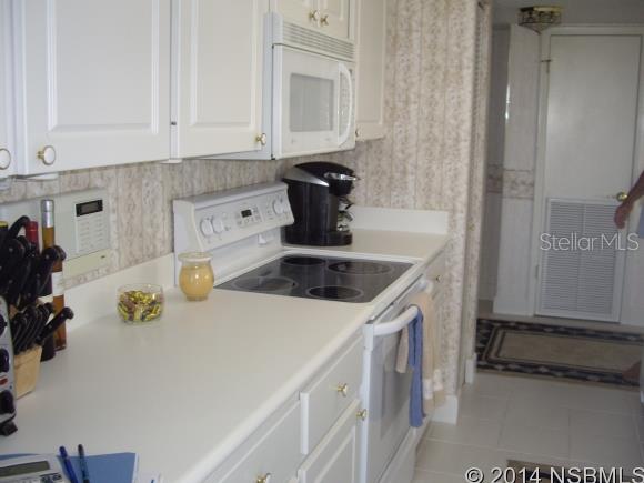 Diamond Head Point Condo - Residential