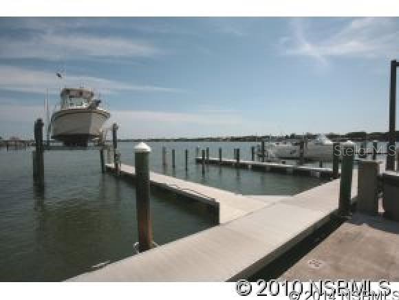 Diamond Head Point Condo - Residential