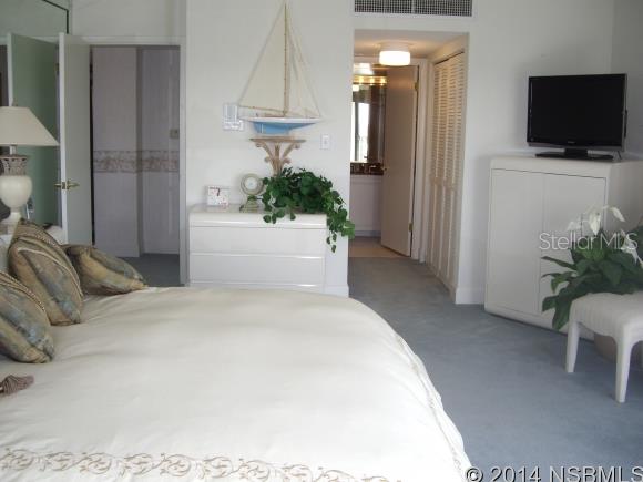 Diamond Head Point Condo - Residential