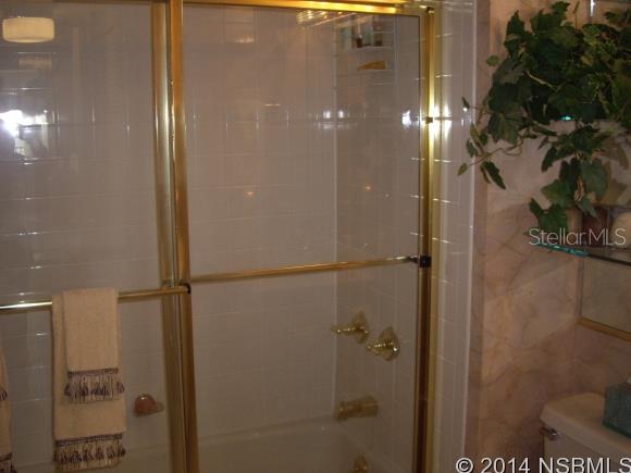 Diamond Head Point Condo - Residential