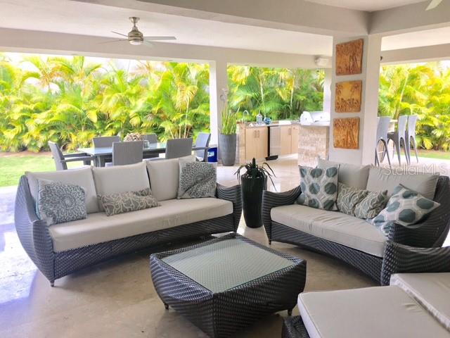 DORADO BEACH EAST - Residential