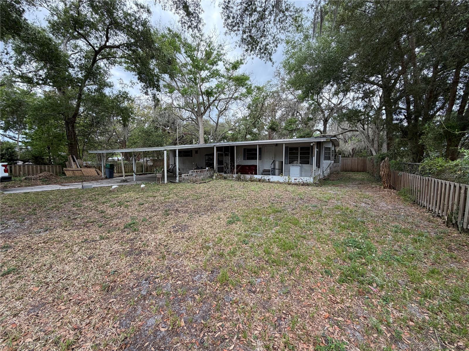 SEMINOLE RACEWAY 1ST ADD - Residential