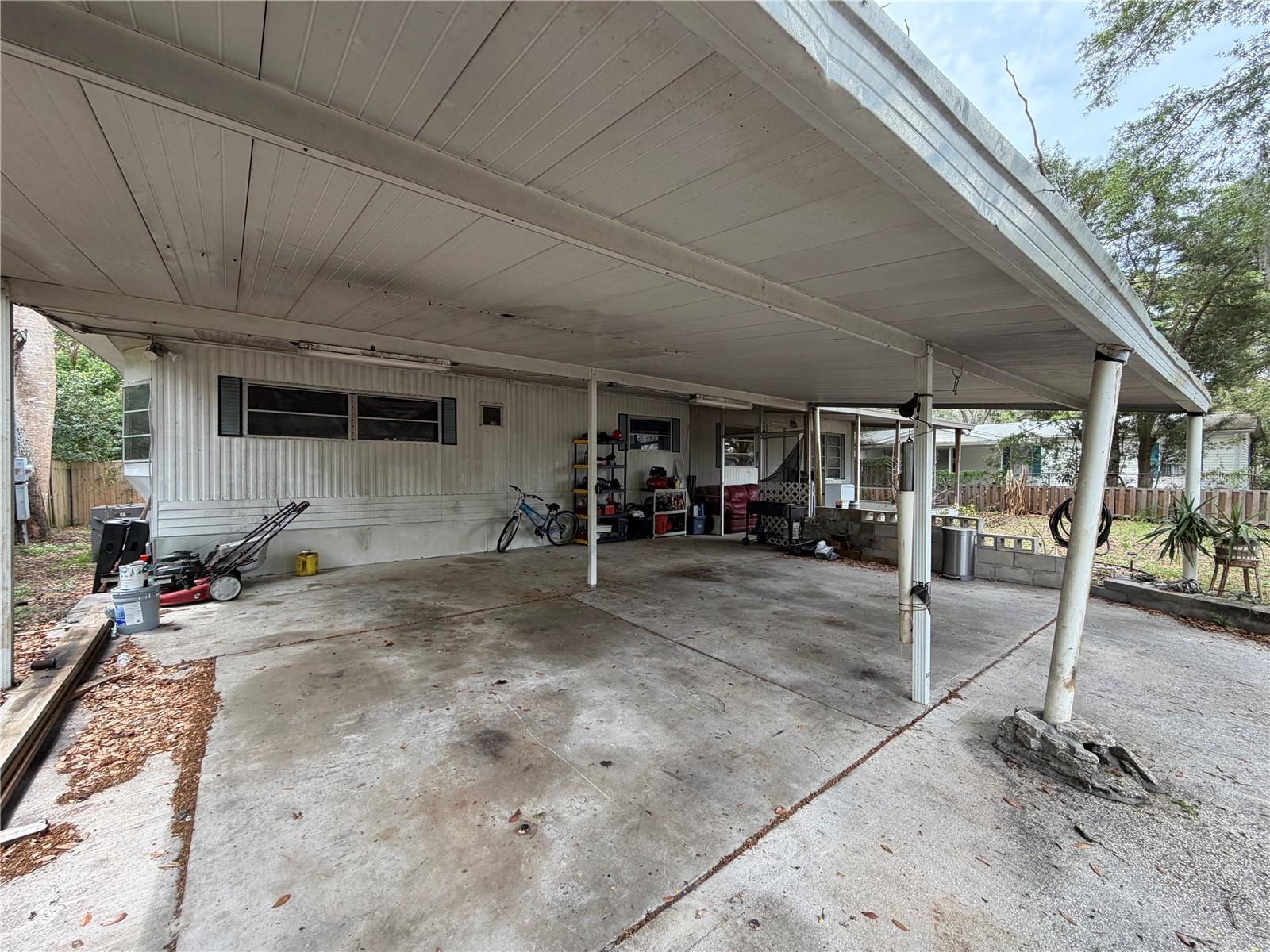 SEMINOLE RACEWAY 1ST ADD - Residential