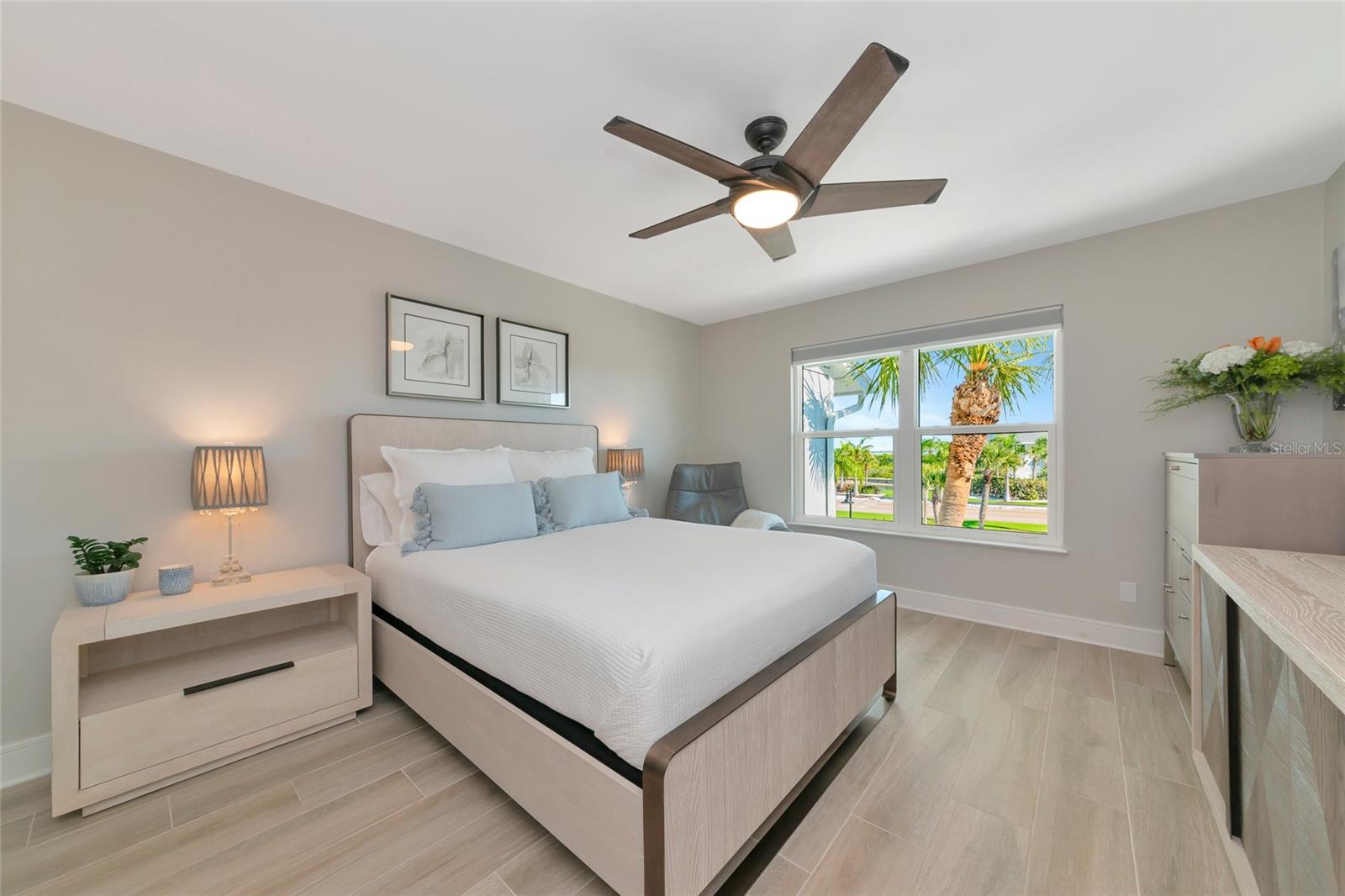 BOCA GRANDE NORTH PH F - Residential